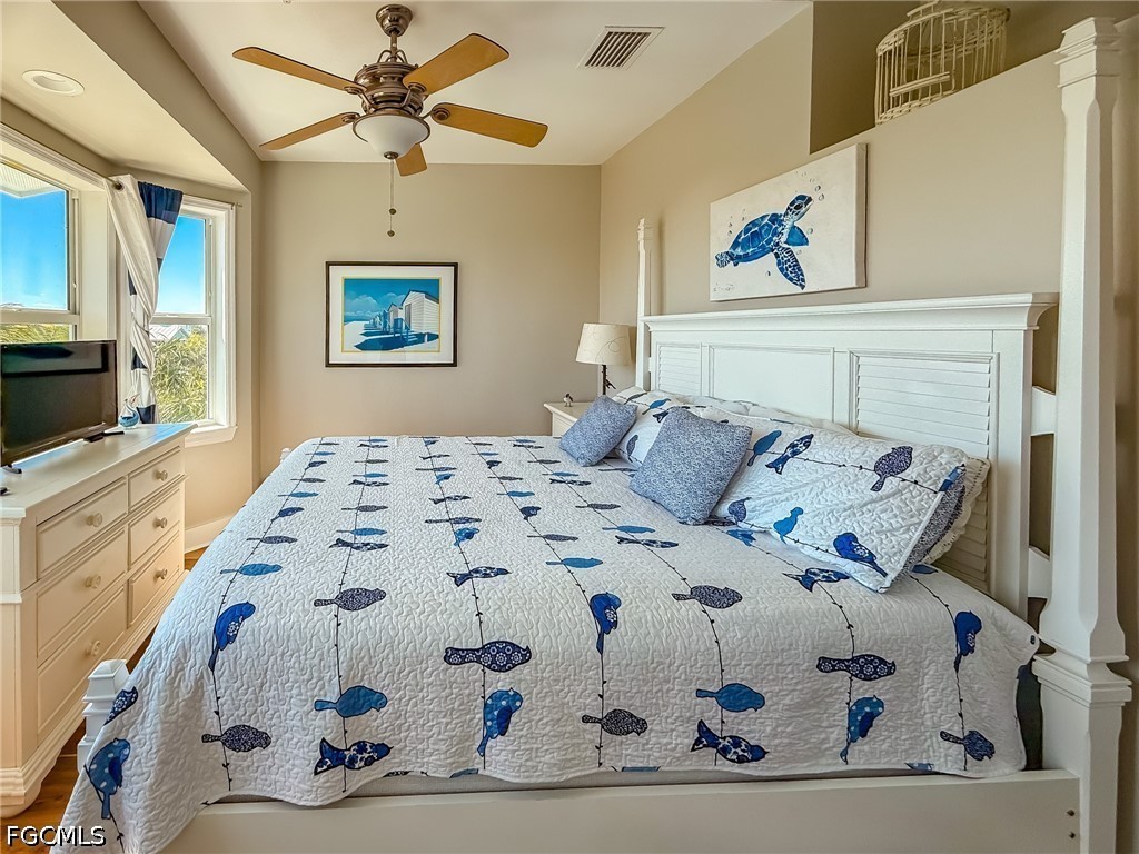4 Bed Pool Home for Sale in Upper Captiva, photo 44