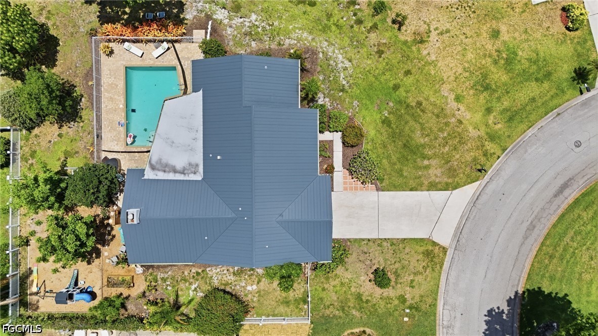 3 Bed Pool Home for Sale in Fort Myers, photo 44