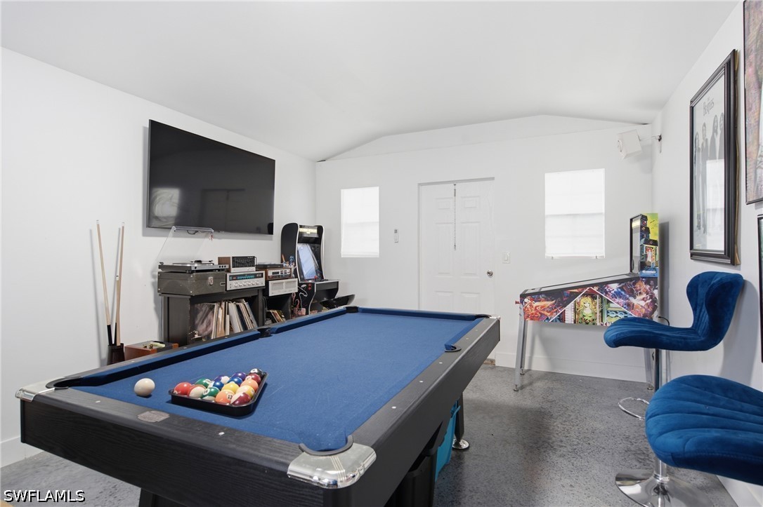4 Bed SingleFamilyResidence for Sale in Naples, photo 44