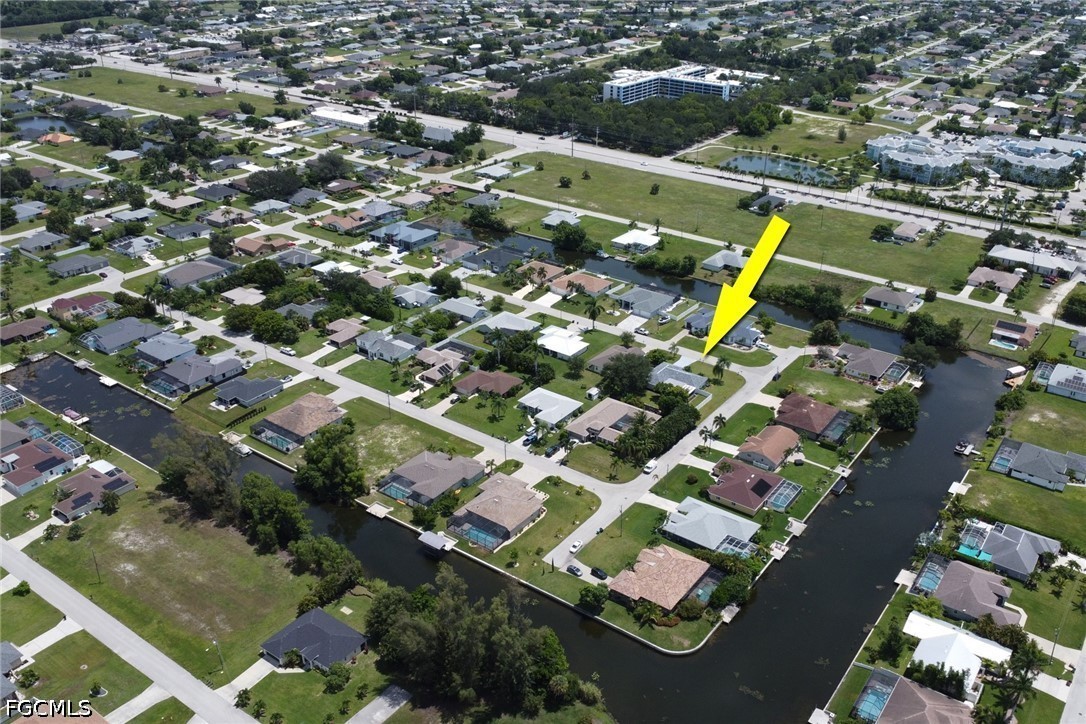 3 Bed SingleFamilyResidence for Sale in Cape Coral, photo 44