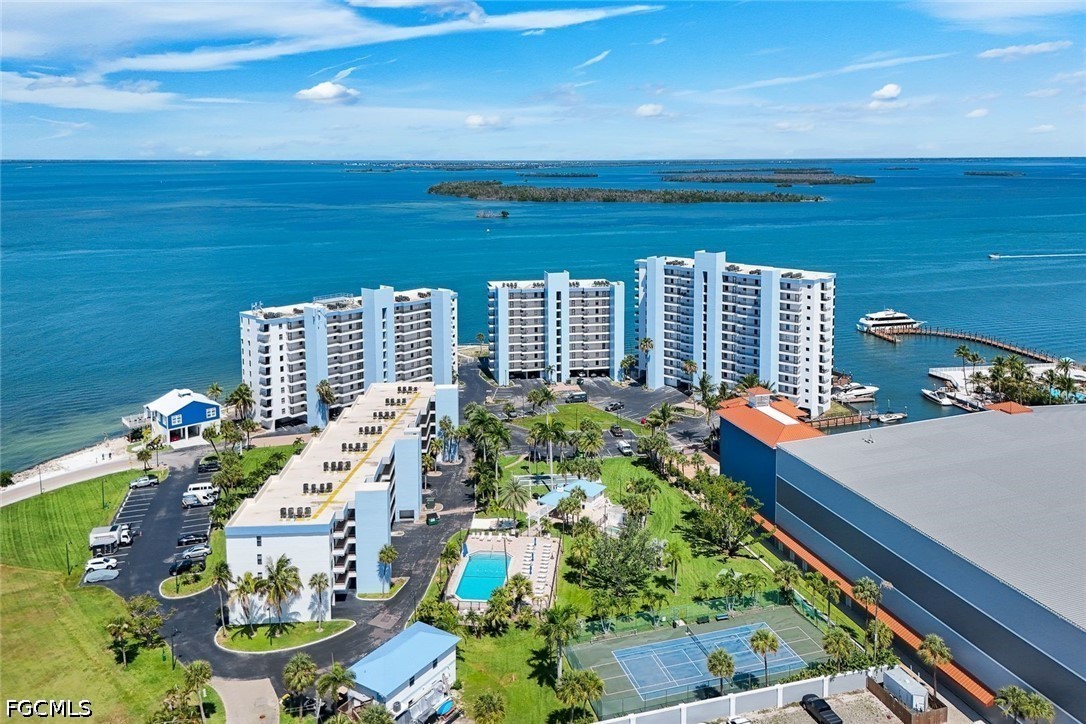 2 Bed Waterfront Home for Sale in Punta Rassa, FL, $530,000 — photo 44