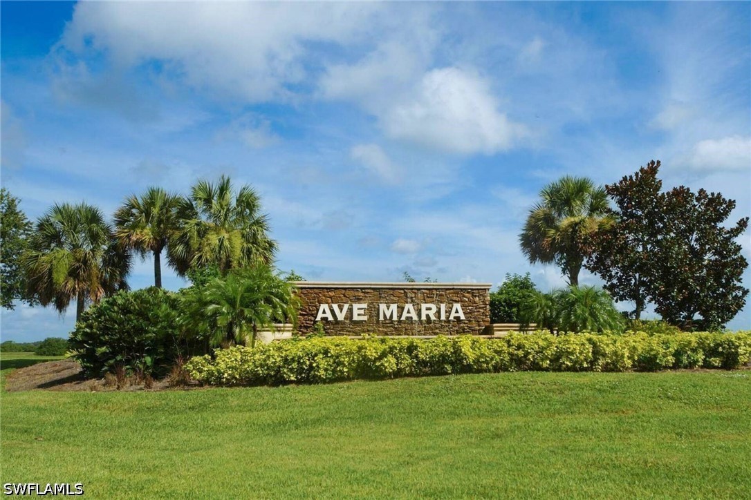 5 Bed Waterfront Home for Sale in Maple Ridge, FL, $3,995 — photo 44