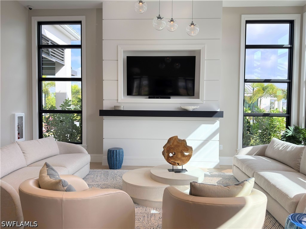 5 Bed Waterfront Home for Sale in Seven Shores, FL, $5,500 — photo 44
