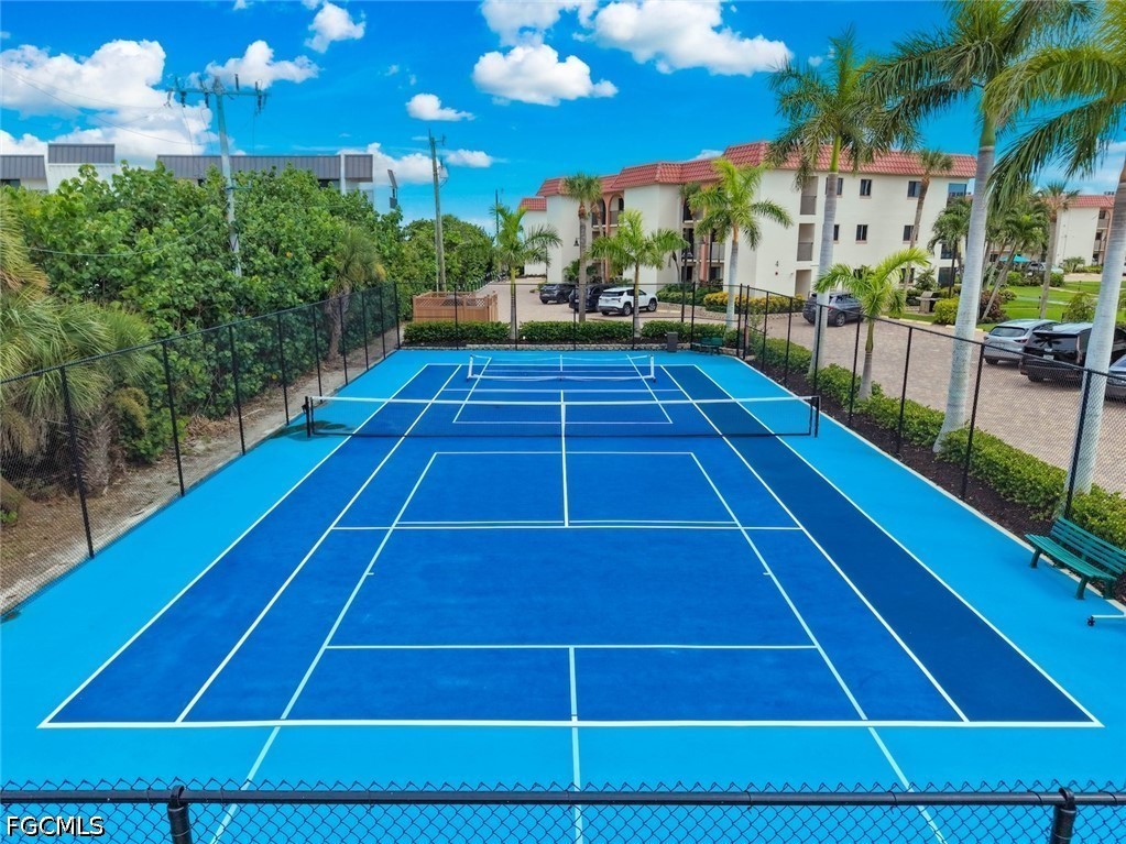 2 Bed Pool Home for Sale in Sanibel, FL, $779,000 — photo 44