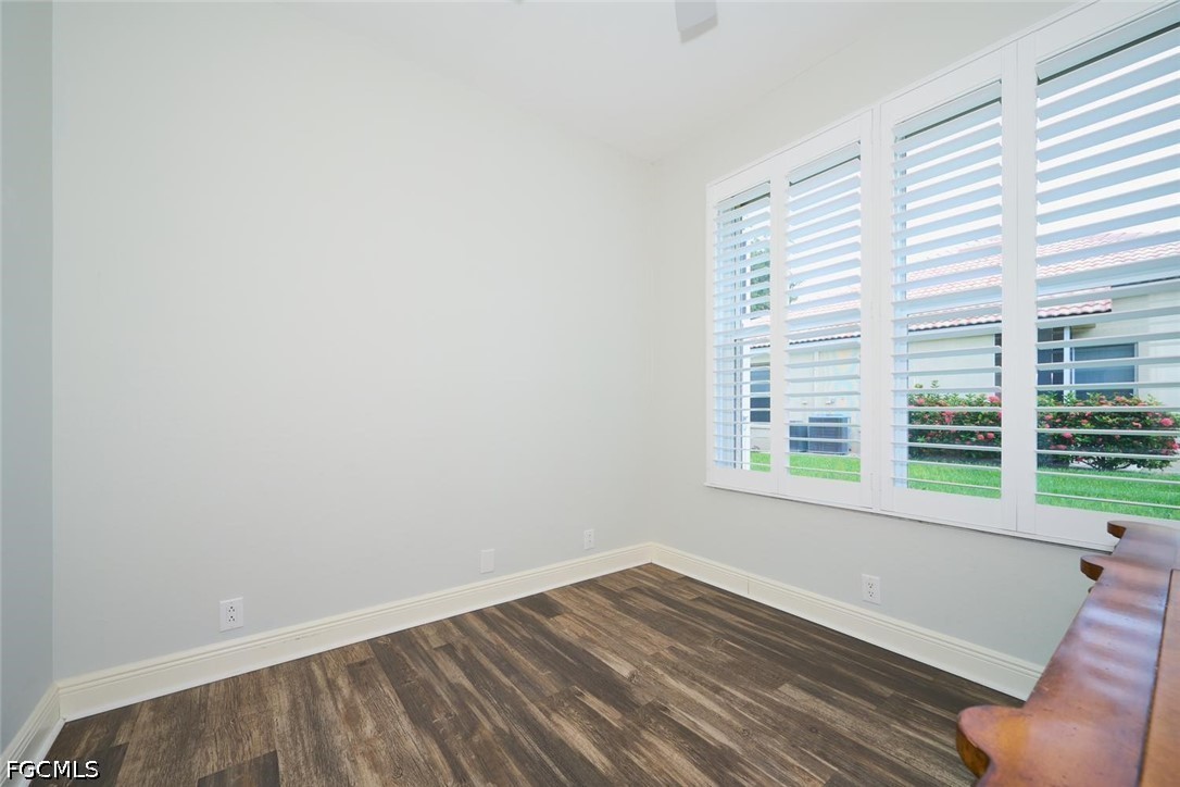 2 Bed Waterfront Home for Sale in Fort Myers, FL, $309,900 — photo 44