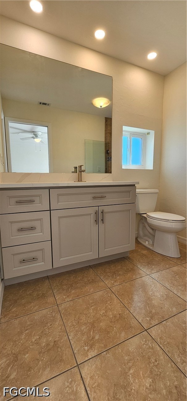 3 Bed Waterfront Home for Sale in Cape Coral, photo 44