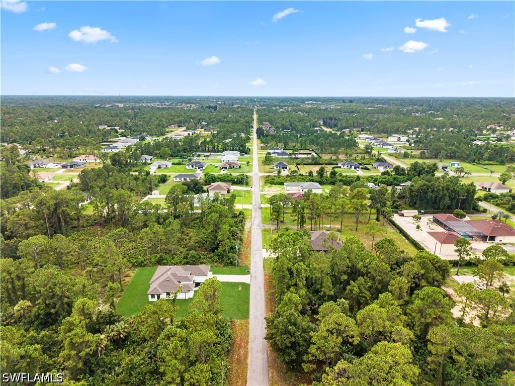 4 Bed SingleFamilyResidence for Sale in 900 Building, FL — photo 44