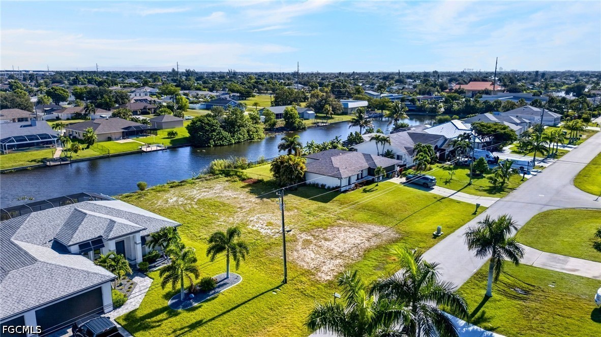 Waterfront Home for Sale in Cape Coral, photo 44
