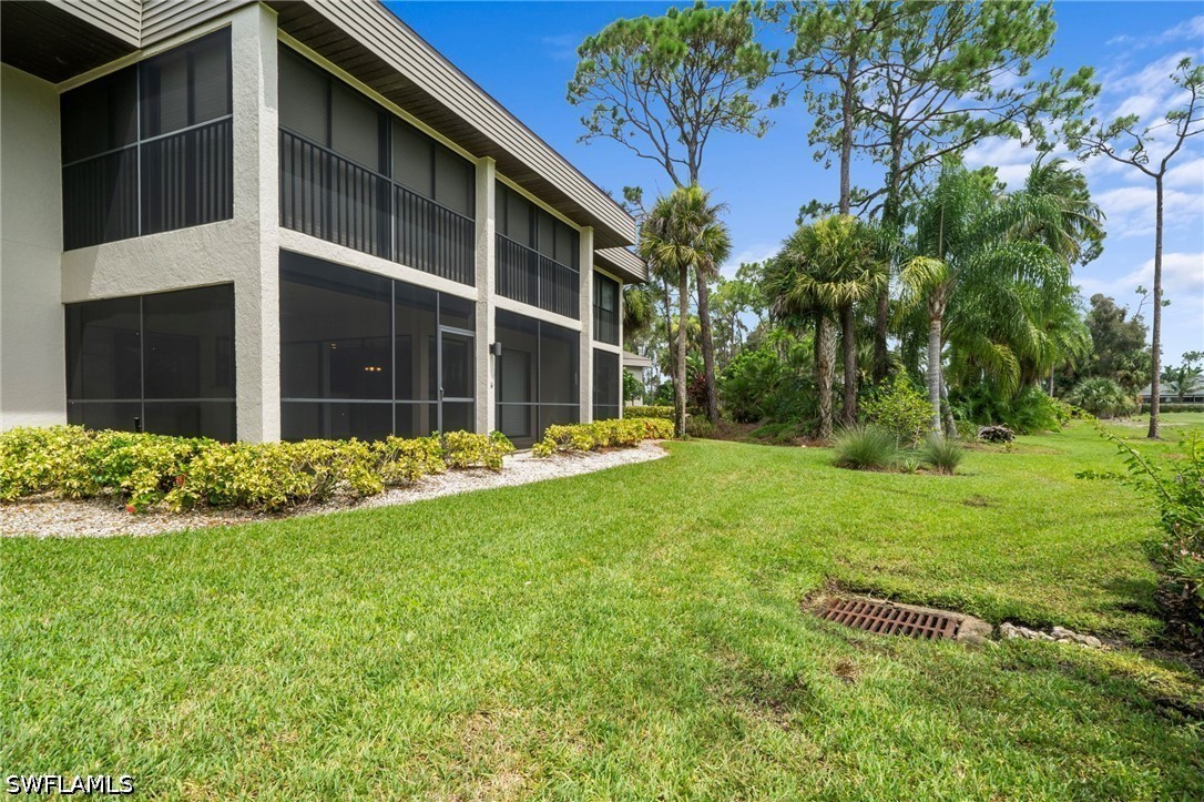 3 Bed Condominium for Sale in Fairways, FL, $250,000 — photo 44