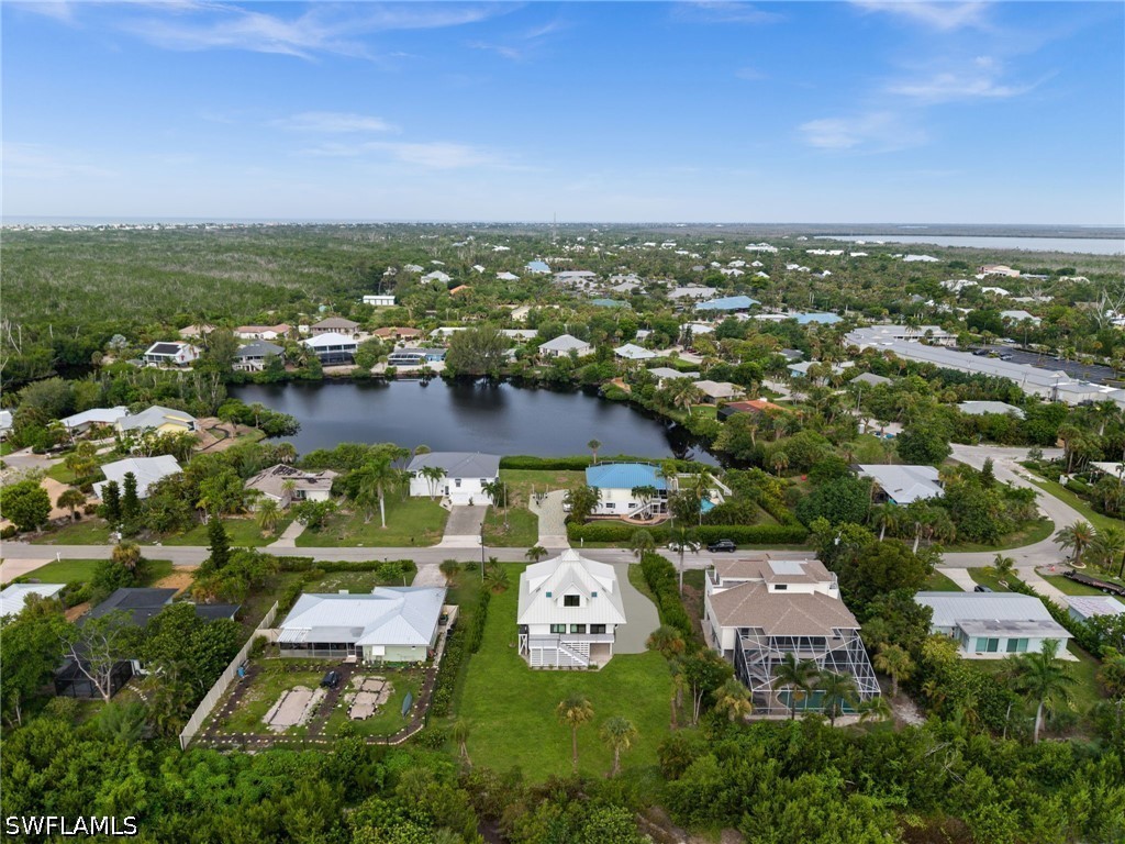 4 Bed SingleFamilyResidence for Sale in Sanibel, photo 44