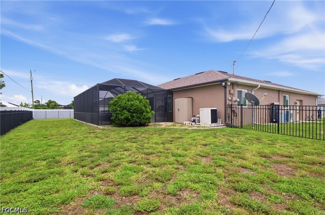 3 Bed Pool Home for Sale in Cape Coral, photo 44