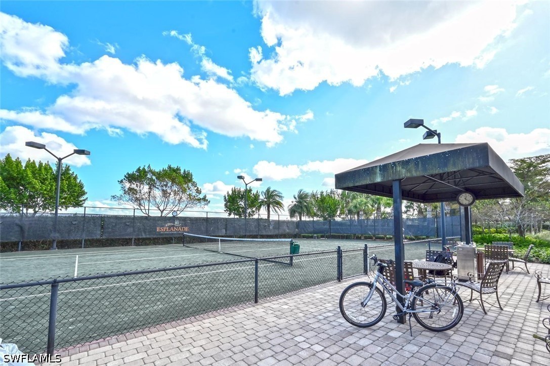 2 Bed Attached for Sale in Naples, photo 44