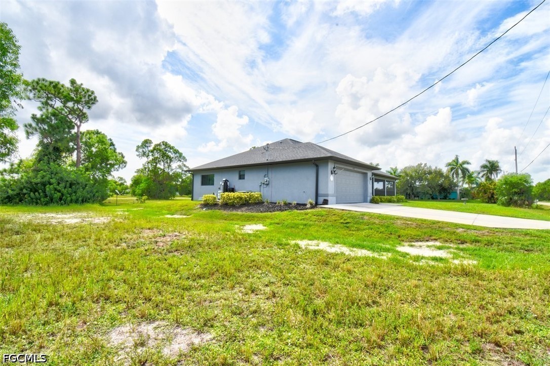 4 Bed SingleFamilyResidence for Sale in Cape Coral, photo 44