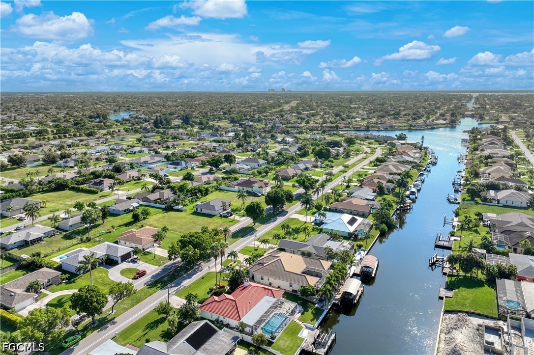 3 Bed Pool Home for Sale in Cape Coral, photo 44