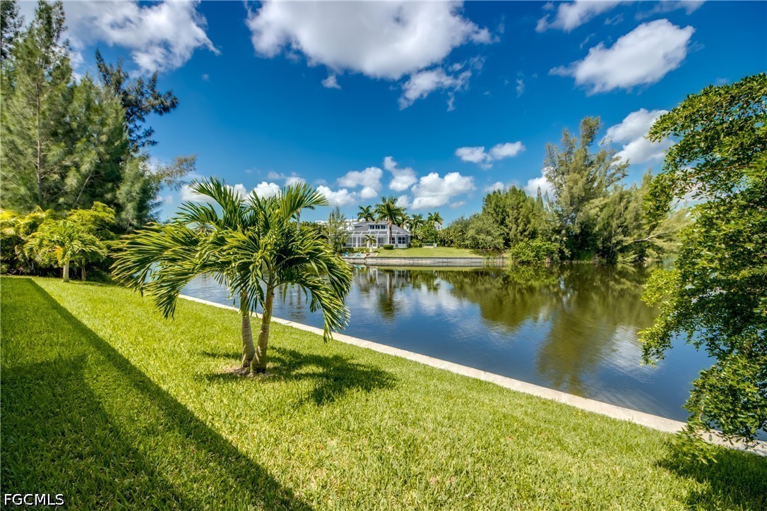 3 Bed Pool Home for Sale in Cape Coral, photo 44