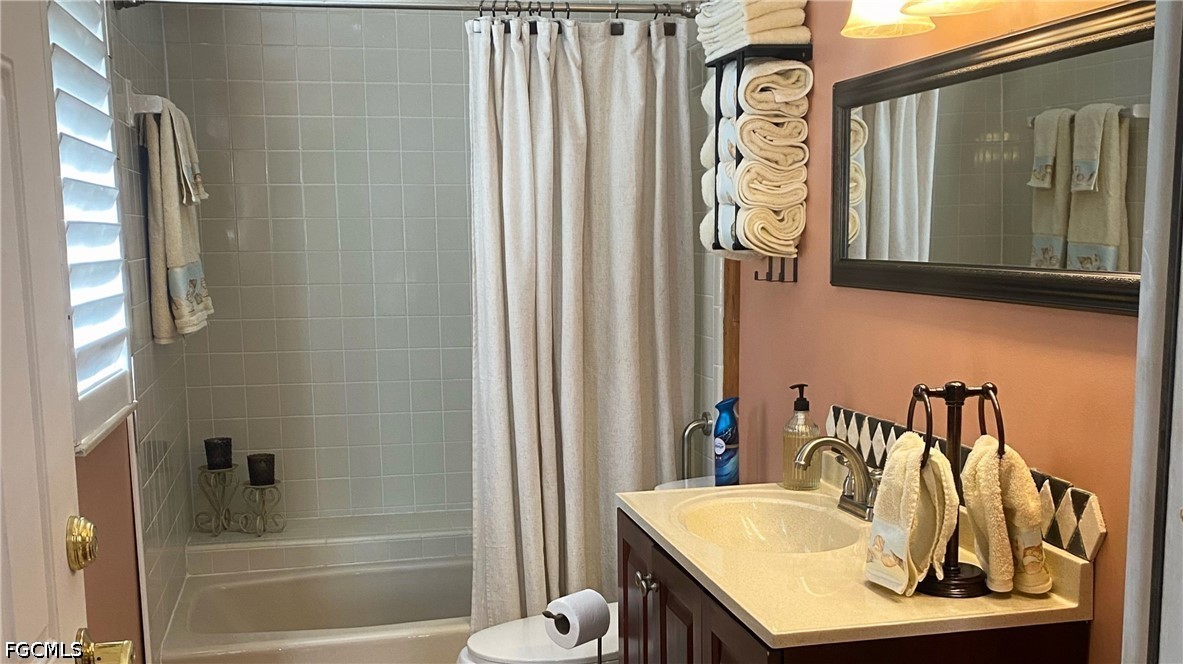 3 Bed SingleFamilyResidence for Sale in Labelle, photo 44