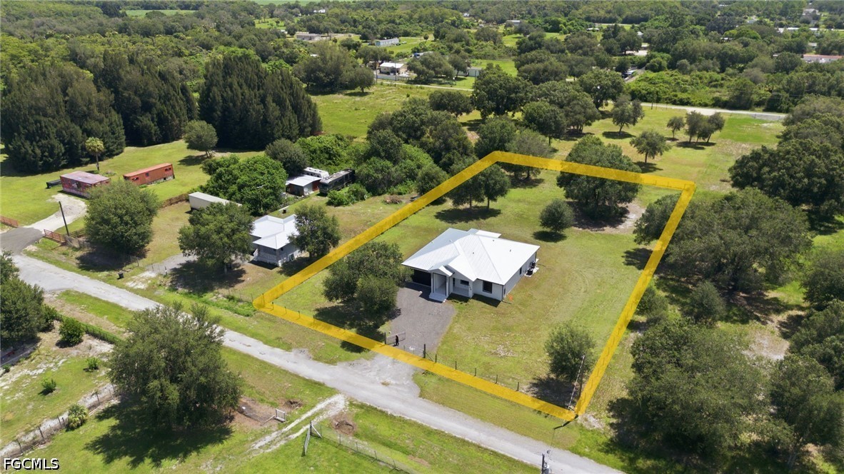 4 Bed SingleFamilyResidence for Sale in Clewiston, photo 44