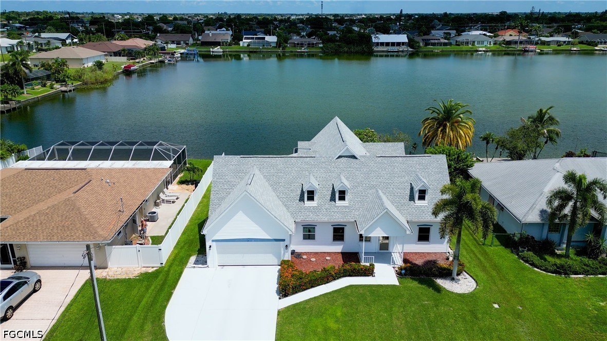 2 Bed Waterfront Home for Sale in Cape Coral, photo 44