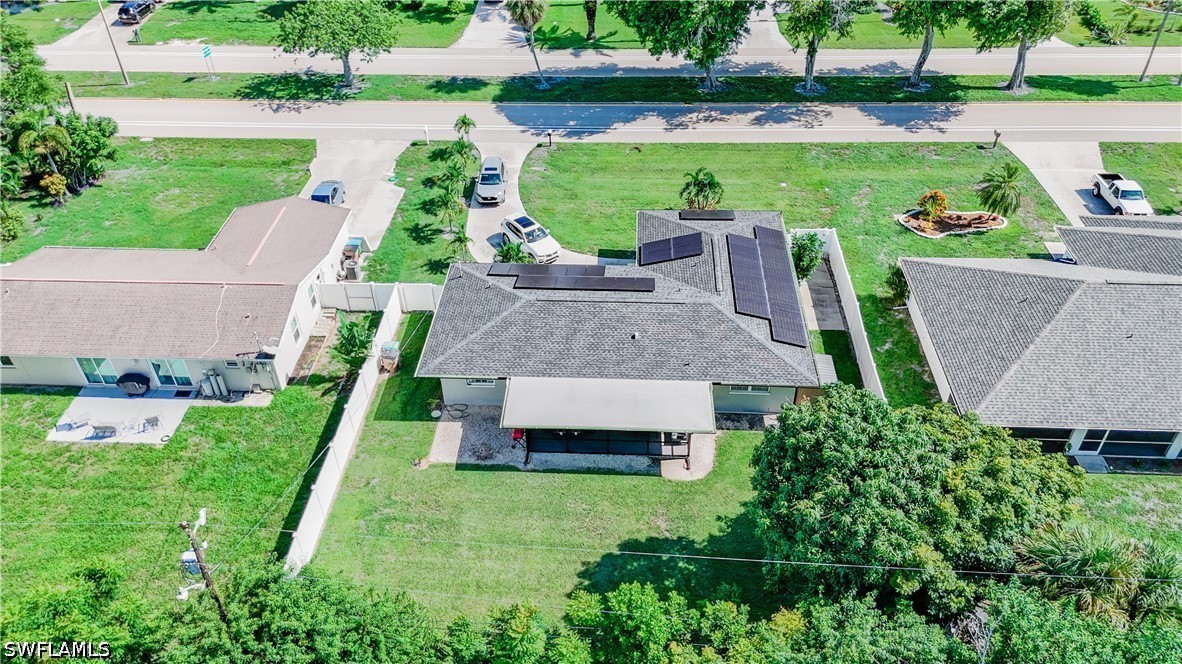3 Bed SingleFamilyResidence for Sale in Cape Coral, photo 44