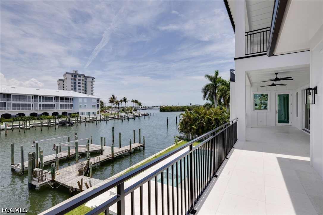 4 Bed Pool Home for Sale in Siesta Isles, photo 44