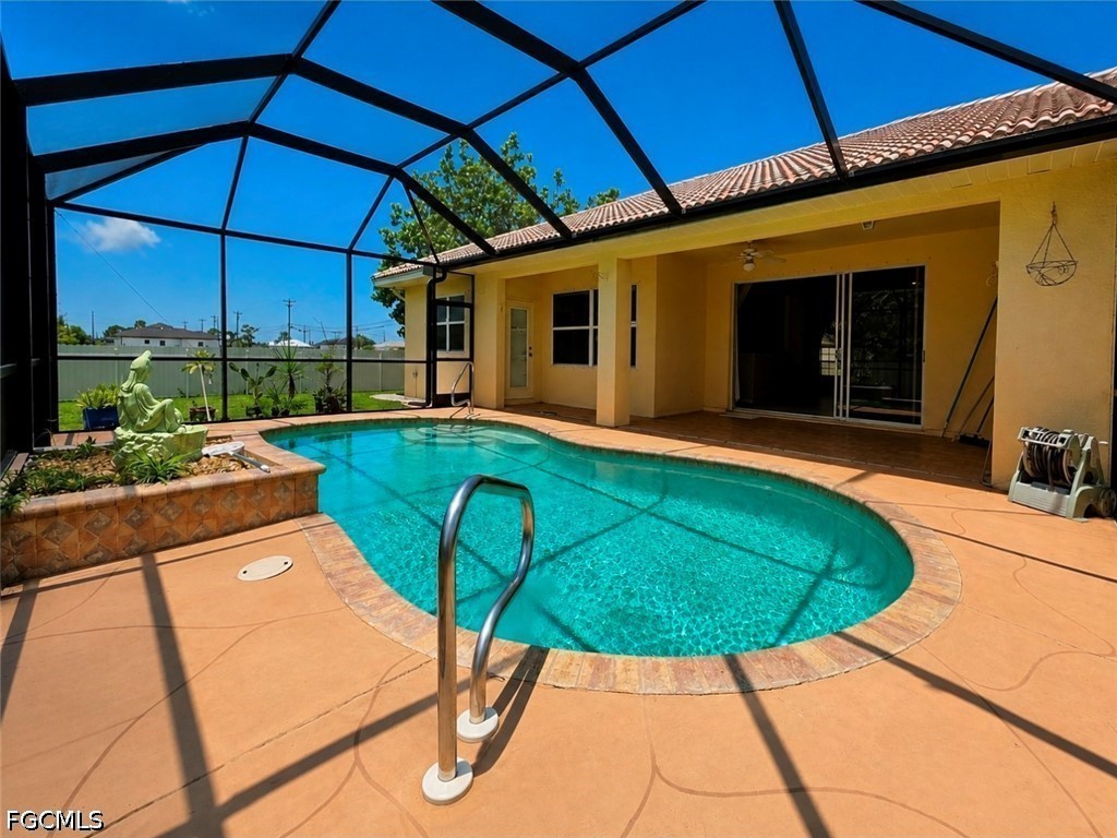 3 Bed Pool Home for Sale in Cape Coral, photo 44