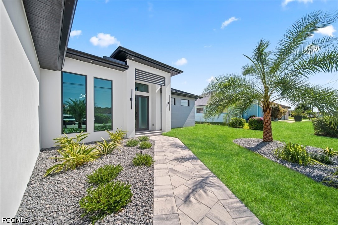 3 Bed Pool Home for Sale in Cape Coral, photo 44