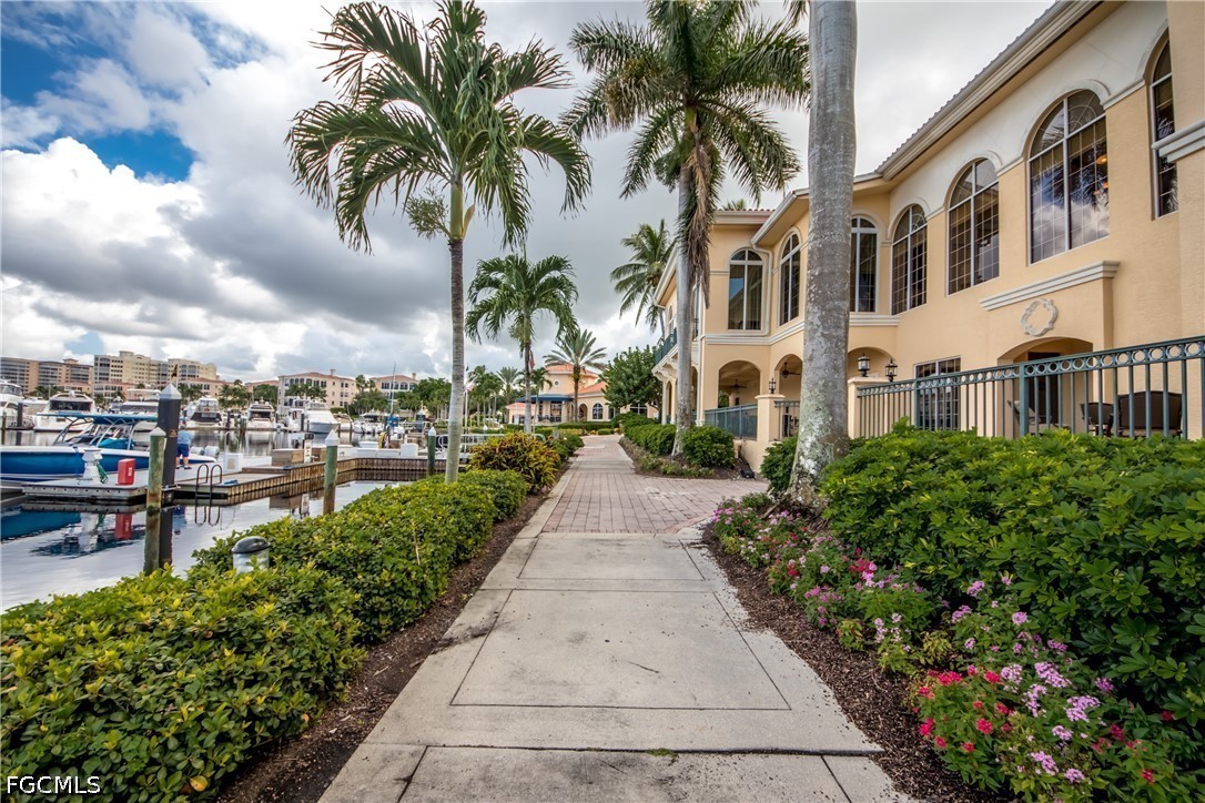 3 Bed Condominium for Sale in Harbour Landings, photo 44
