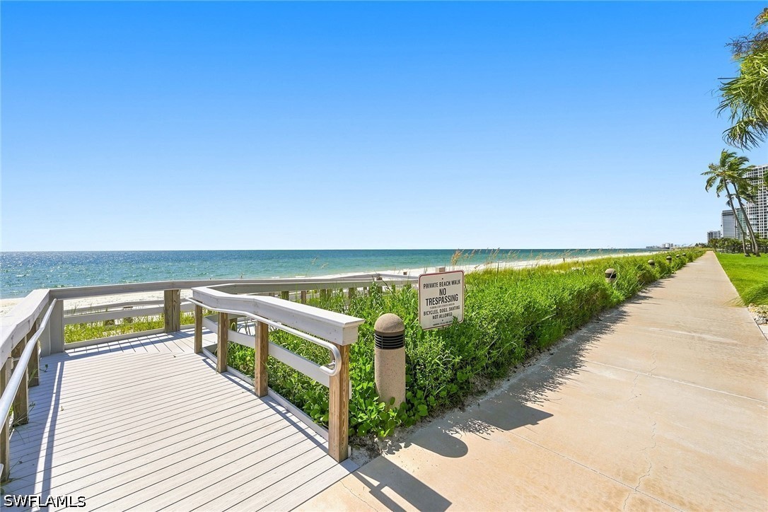 2 Bed Waterfront Home for Sale in Naples, photo 44