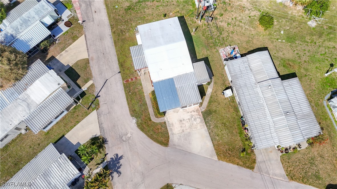 2 Bed ManufacturedHome for Sale in Mobile Manor, FL, $75,000 — photo 45