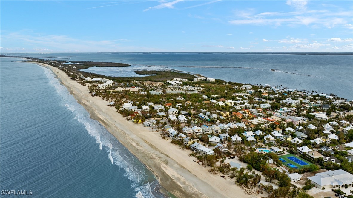 2 Bed Waterfront Home for Sale in Captiva, FL, $899,000 — photo 45