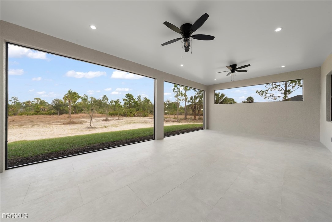 4 Bed SingleFamilyResidence for Sale in Naples, photo 45