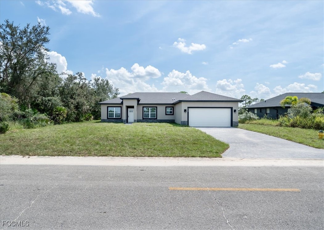 4 Bed SingleFamilyResidence for Sale in Sun N Lakes, photo 45
