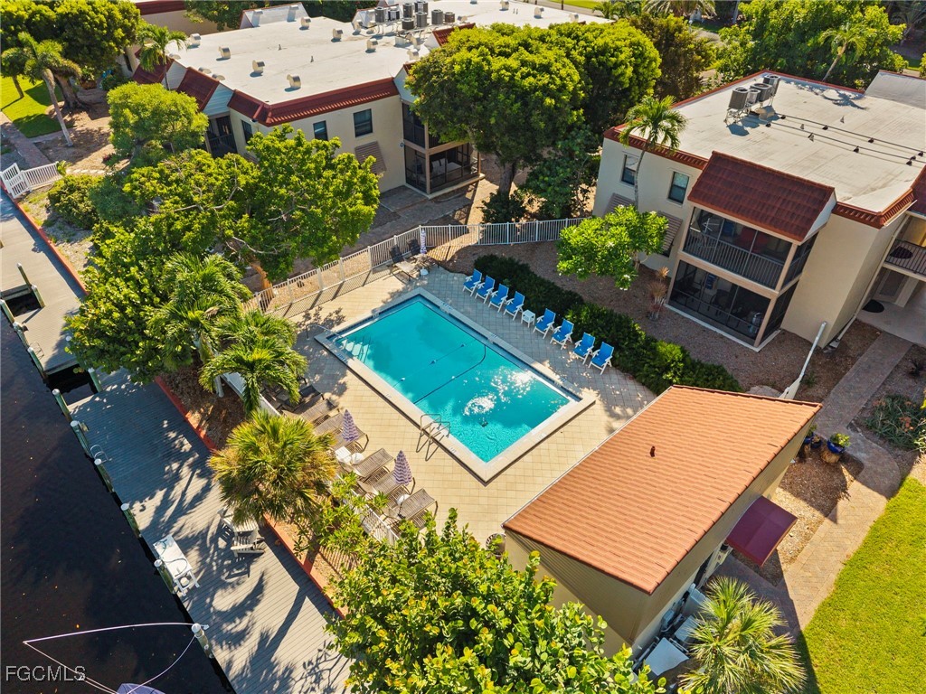 2 Bed Waterfront Home for Sale in Sanibel, FL, $799,000 — photo 45