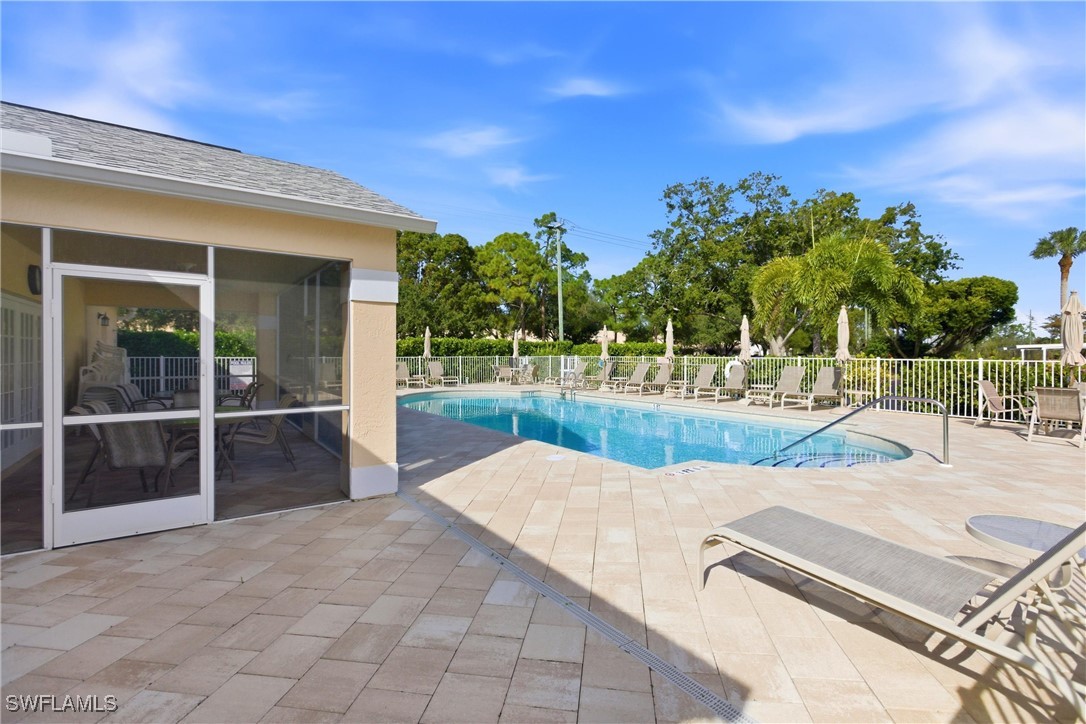 3 Bed Condominium for Sale in Naples, photo 45