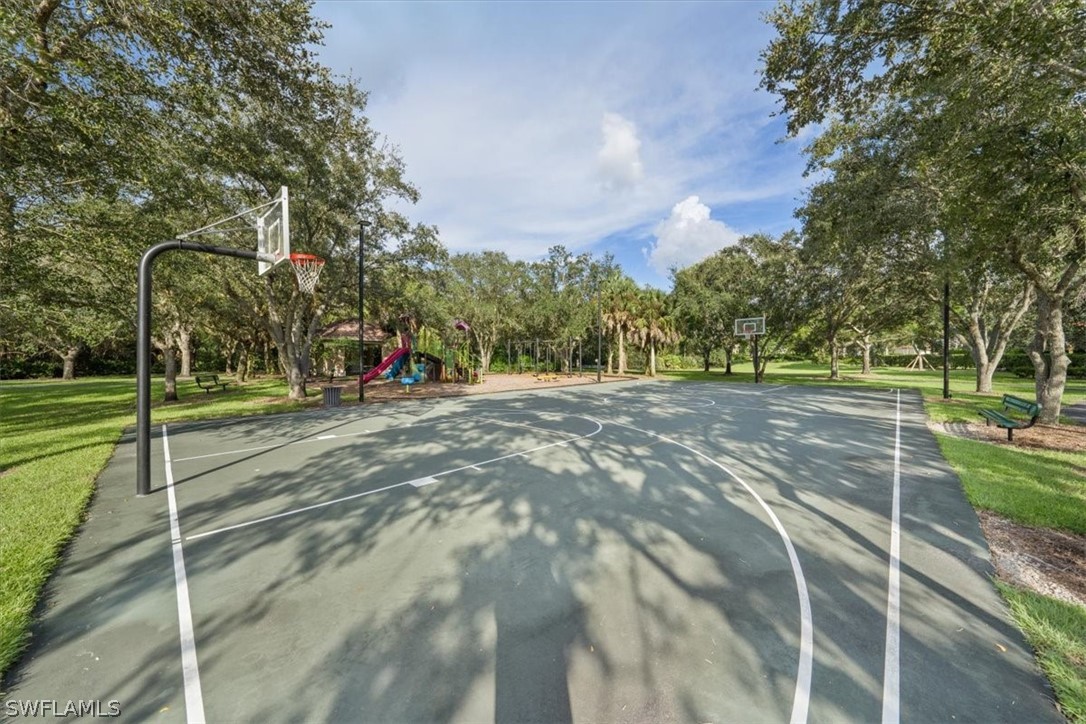 3 Bed Condominium for Sale in Turtle Point, photo 45