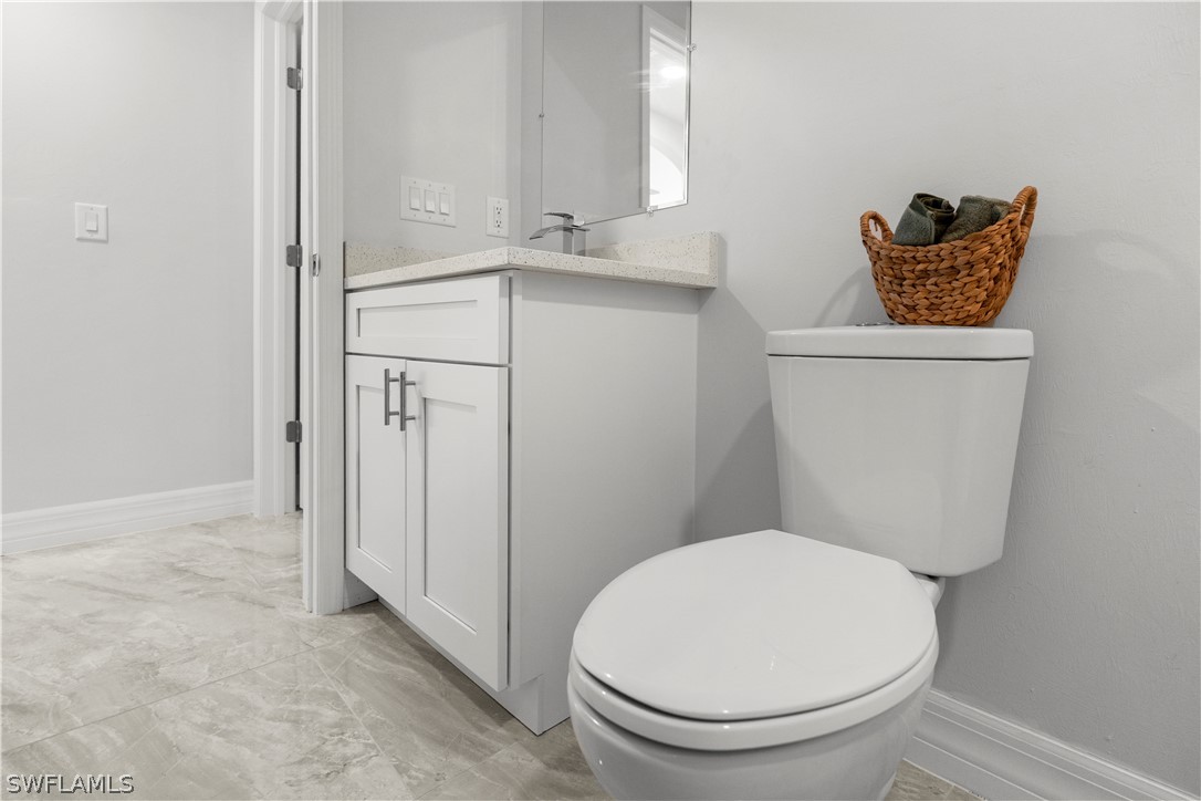 3 Bed SingleFamilyResidence for Sale in Lehigh Acres, photo 45