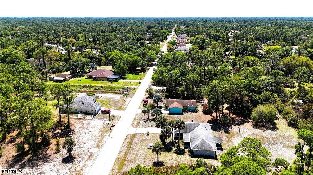 3 Bed SingleFamilyResidence for Sale in Lehigh Acres, photo 45
