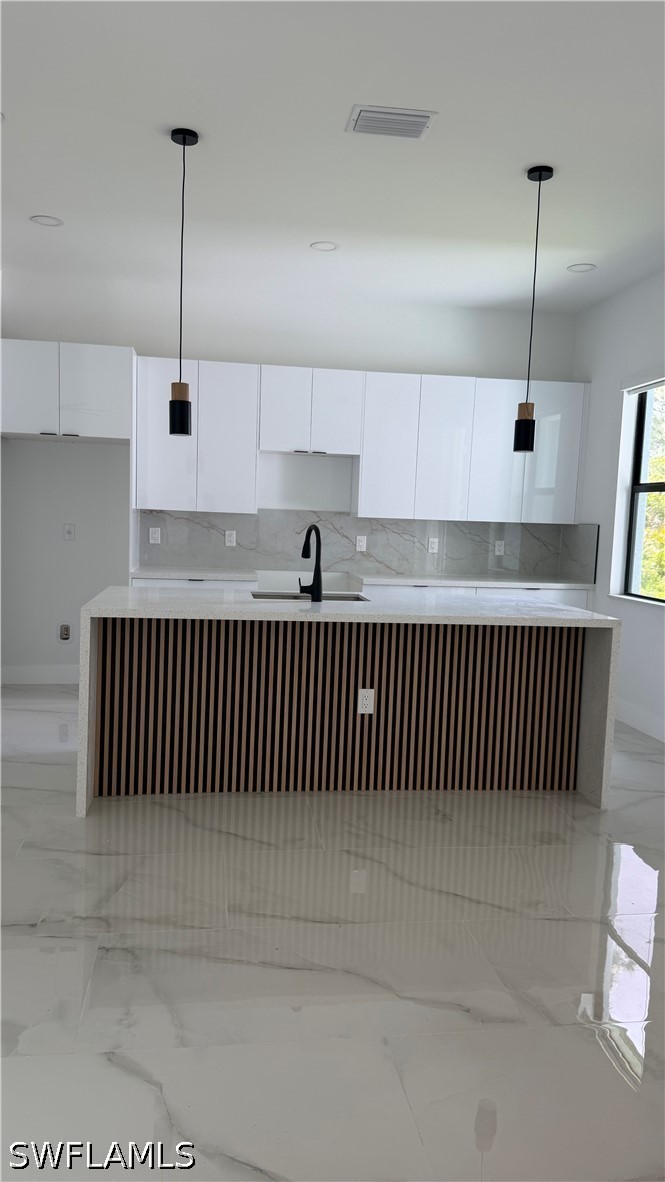 4 Bed SingleFamilyResidence for Sale in Lehigh Acres, photo 45