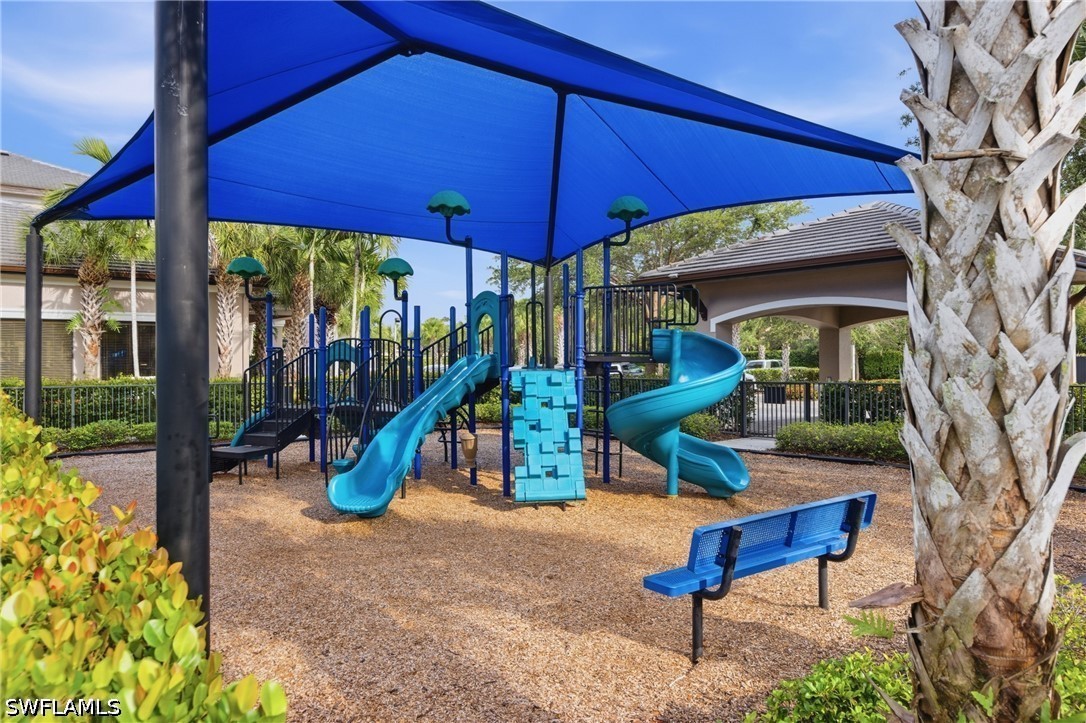 4 Bed Pool Home for Sale in Marina Bay, photo 45