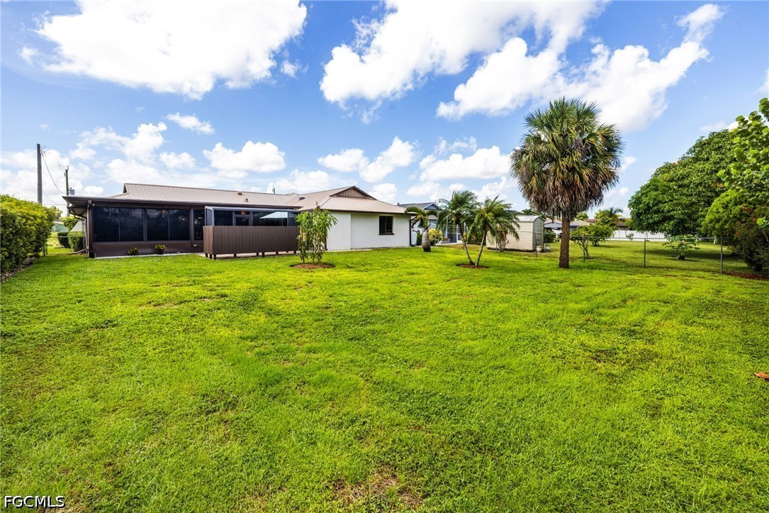 2 Bed SingleFamilyResidence for Sale in Fort Myers, photo 45