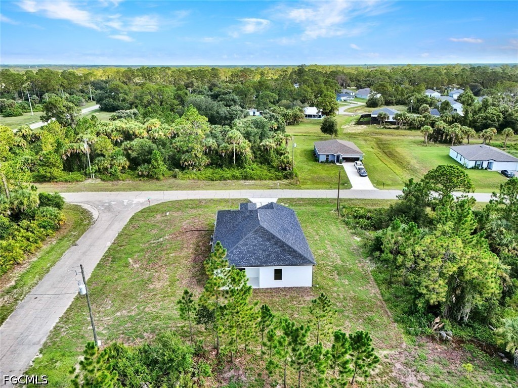 3 Bed SingleFamilyResidence for Sale in Labelle, FL — photo 45