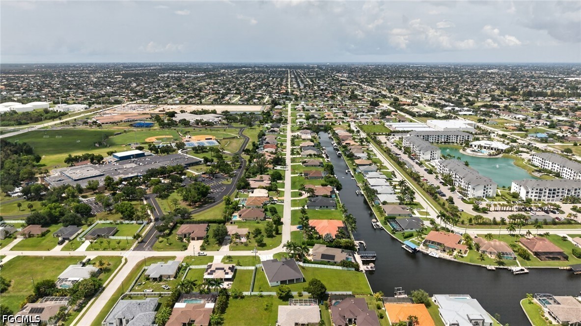 4 Bed Waterfront Home for Sale in Cape Coral, photo 45