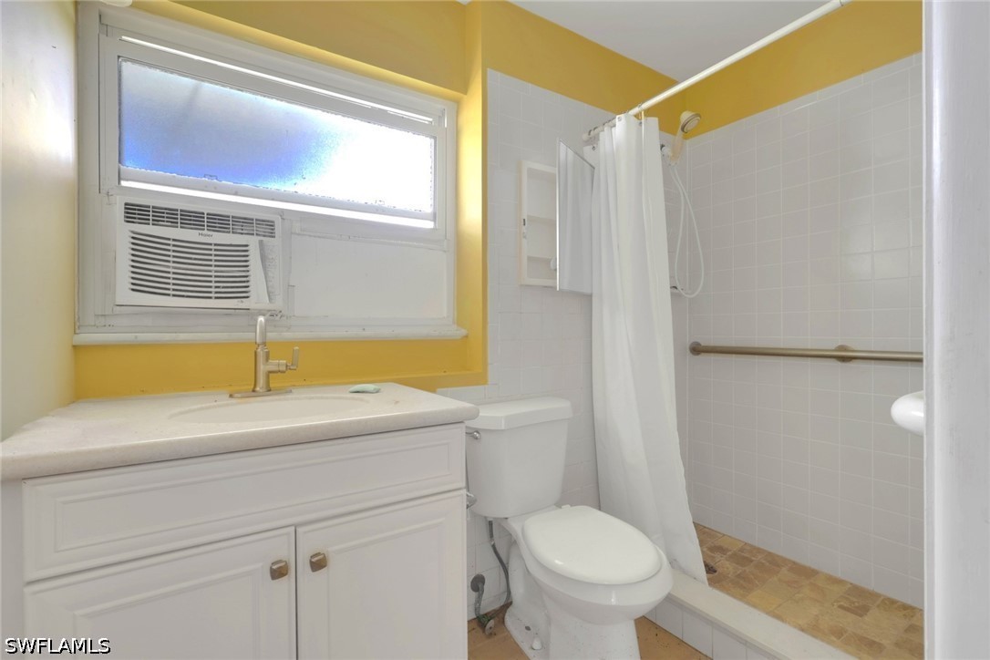 6 Bed SingleFamilyResidence for Sale in Naples Park, FL — photo 45