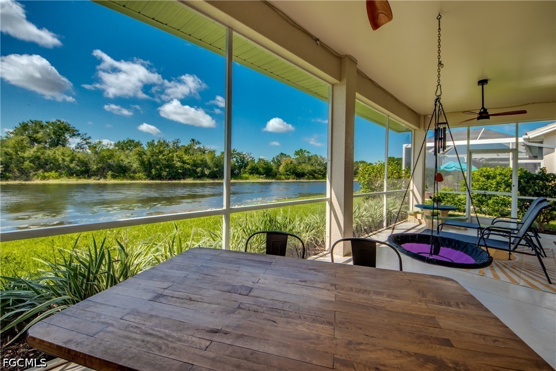 3 Bed Waterfront Home for Sale in Fort Myers, photo 45
