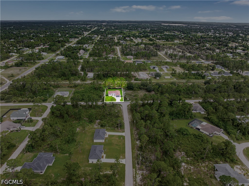 4 Bed SingleFamilyResidence for Sale in Lehigh Acres, photo 45