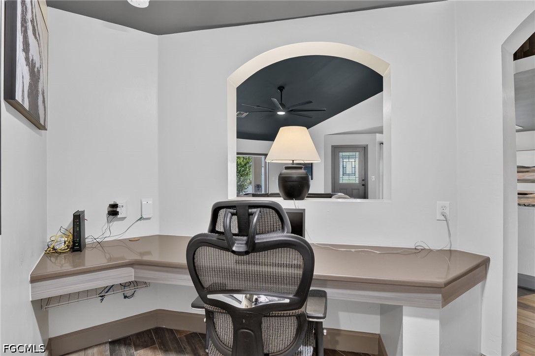 3 Bed SingleFamilyResidence for Sale in Cape Coral, photo 45