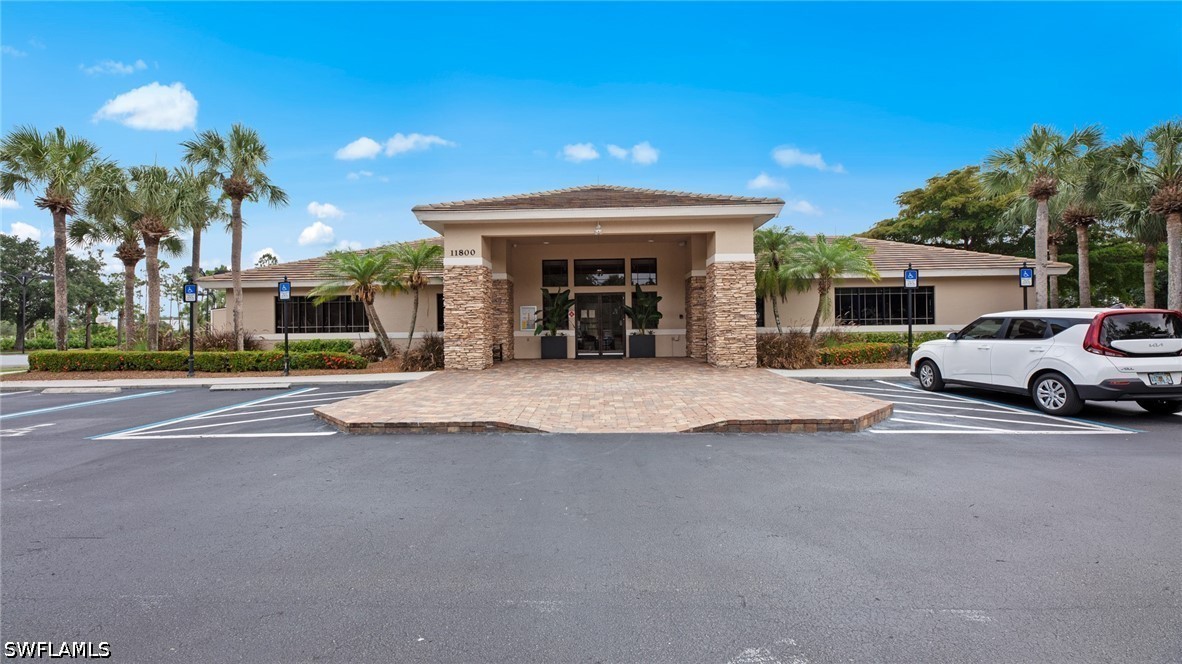 3 Bed Pool Home for Sale in Stoneybrook, photo 45