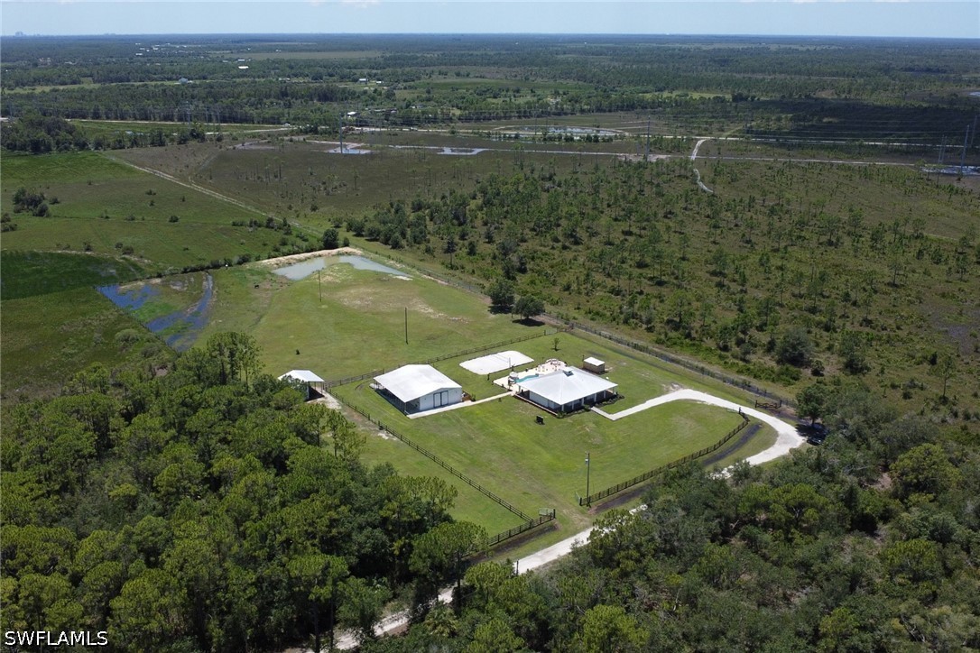2 Bed Pool Home for Sale in Acreage, photo 45