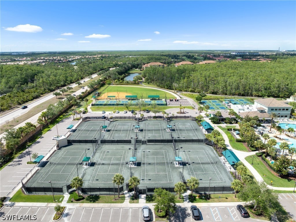 3 Bed Pool Home for Sale in Villa Capri, photo 45