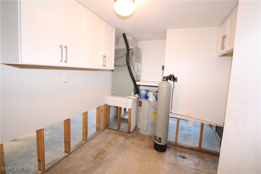 2 Bed Waterfront Home for Sale in Cape Coral, FL, $175,000 — photo 46